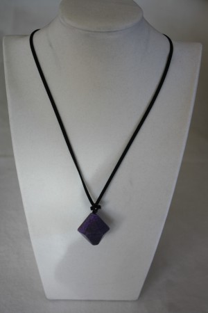 PRISMA DE ÁGATA MORADA